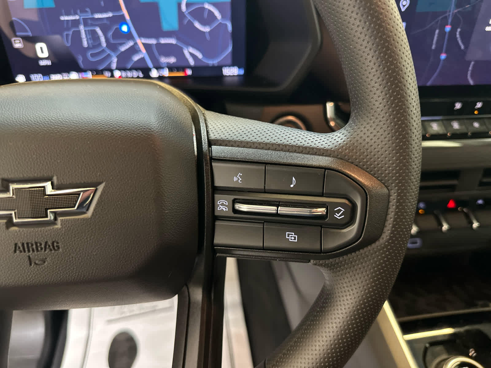 Used 2025 Chevrolet Colorado Trail Boss image 22