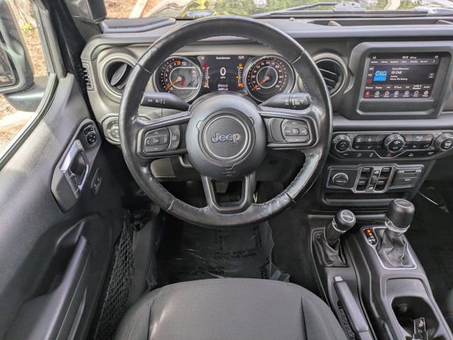 Used 2021 Jeep Gladiator Willys AWD/4WD image 13