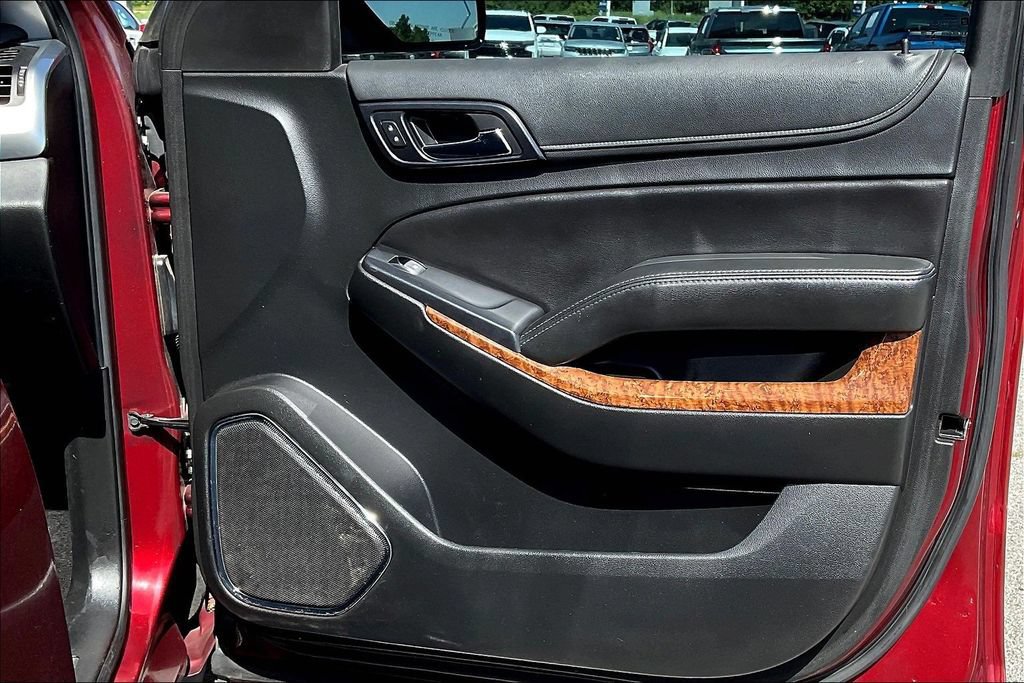 Used 2019 Chevrolet Tahoe Premier AWD/4WD image 20