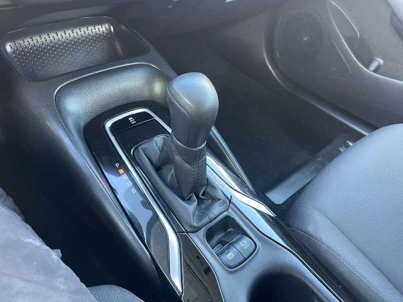 Used 2021 Toyota Corolla LE image 18