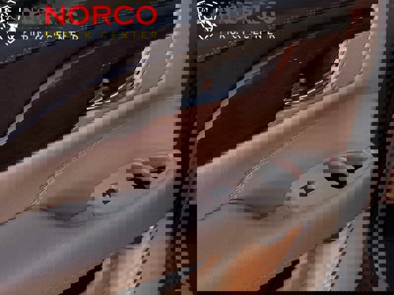 Used 2019 Cadillac Escalade ESV Luxury image 23