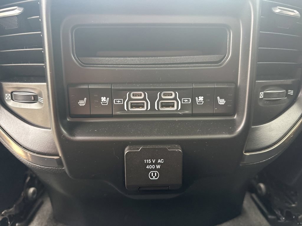Used 2021 RAM 1500 Limited AWD/4WD image 38