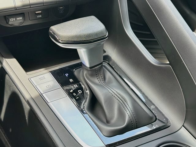 New 2026 Hyundai Elantra SE FWD image 16