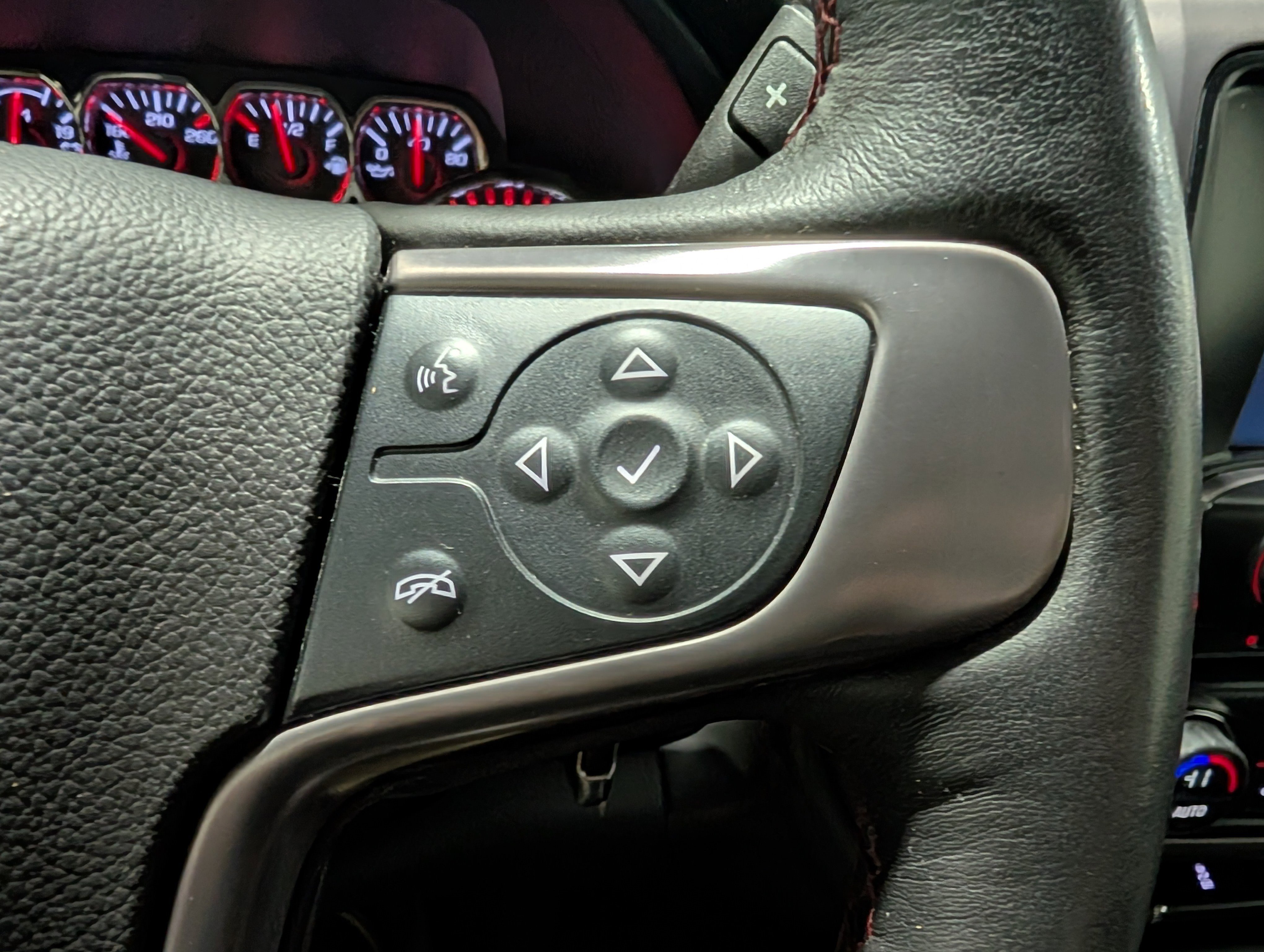 Used 2016 GMC Sierra 1500 SLT w/ All-Terrain Package image 24