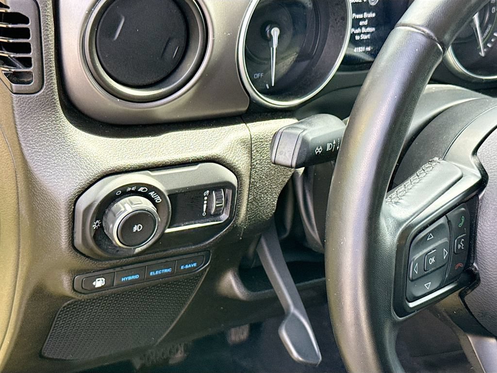 Used 2023 Jeep Wrangler Unlimited w/ Cold Weather Group AWD/4WD image 11