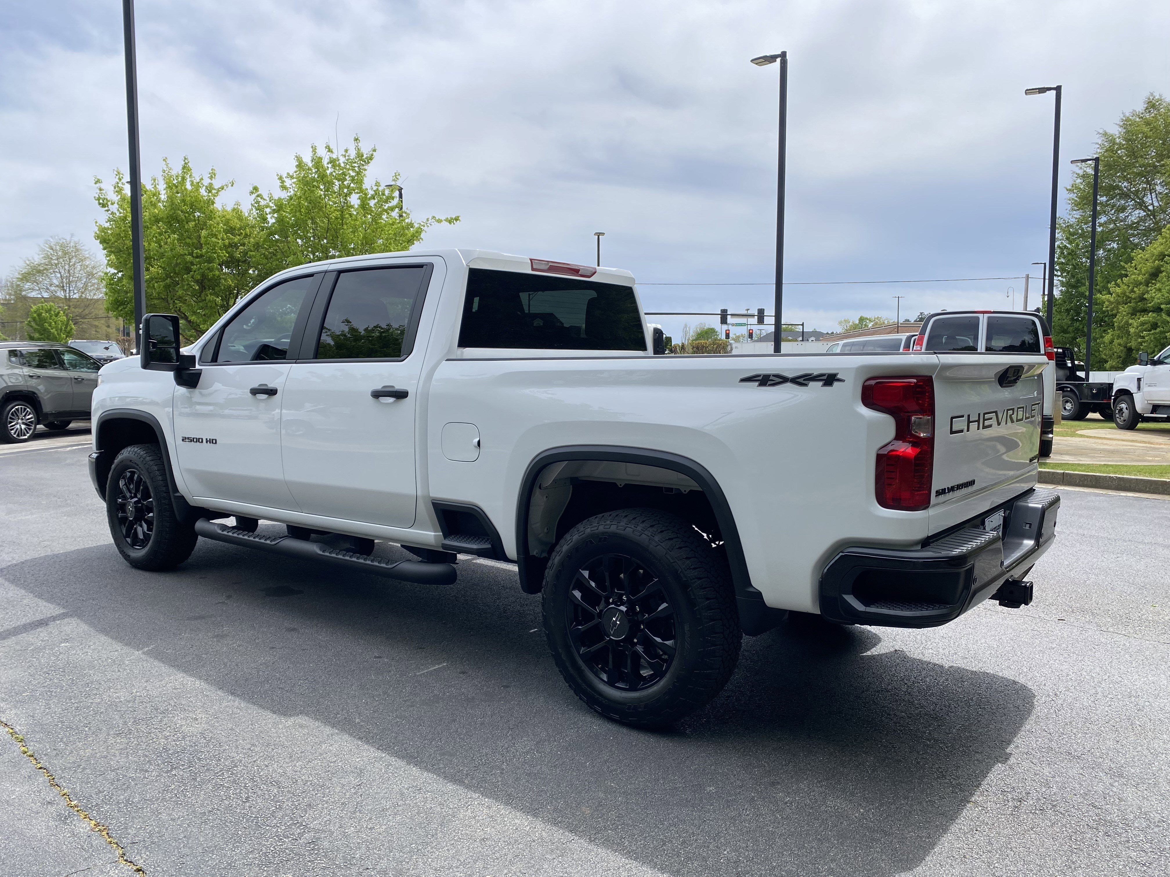 Used 2026 Chevrolet Silverado 2500 Custom w/ Custom Value Package image 7