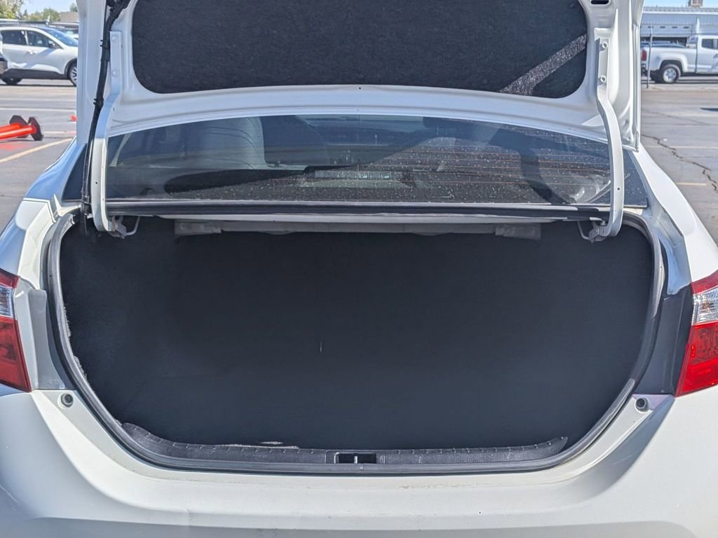Used 2014 Toyota Corolla L FWD image 32