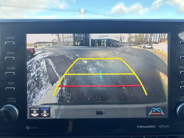 Used 2022 Toyota RAV4 XLE w/ Convenience Package image 7