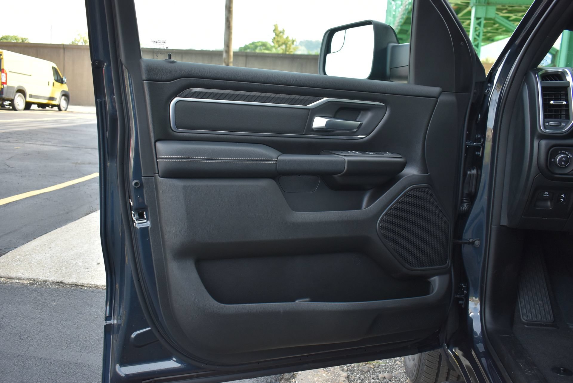 New 2027 RAM 1500 Big Horn AWD/4WD image 11