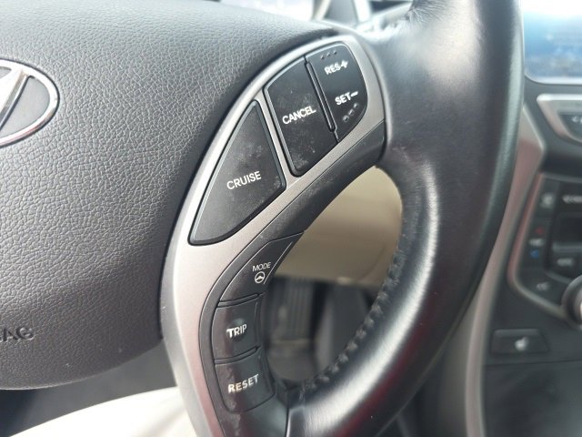 Used 2014 Hyundai Elantra Limited w/ Option Group 03 image 15