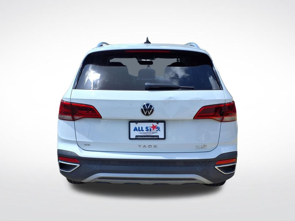 Used 2022 Volkswagen Taos SE FWD image 9