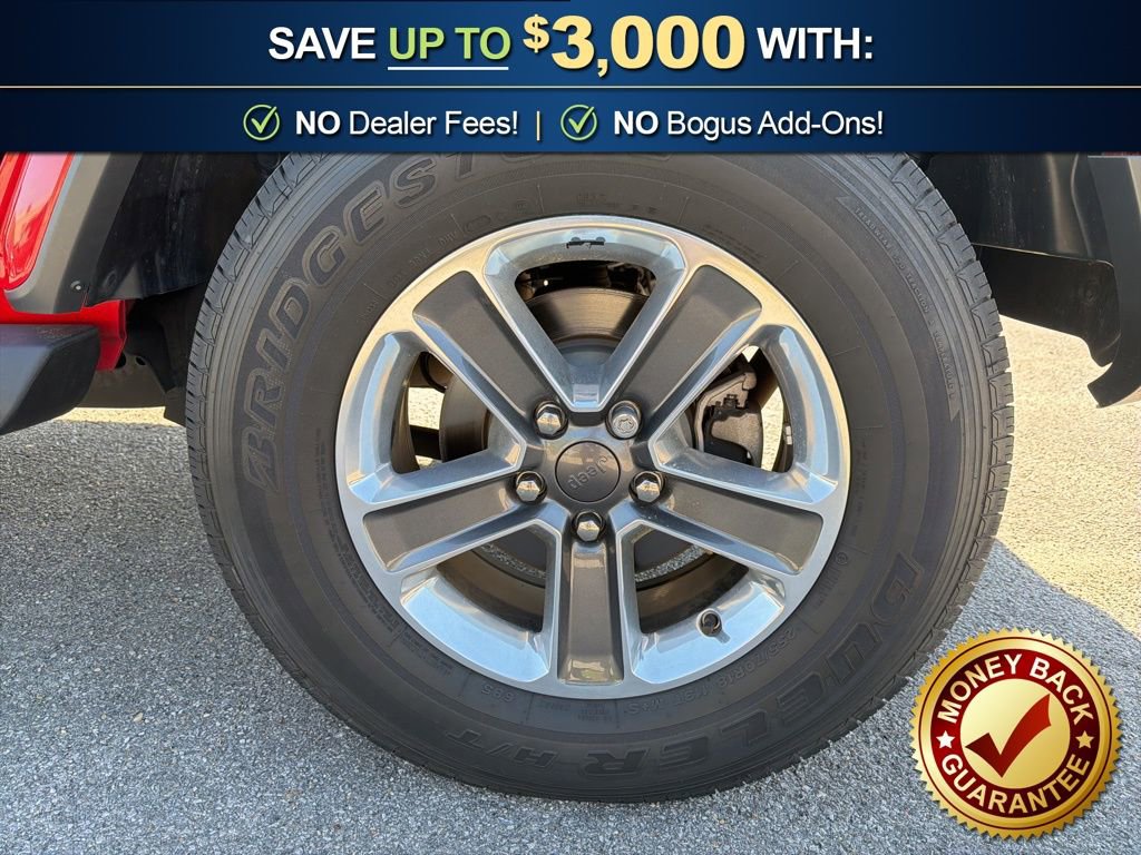 Used 2023 Jeep Wrangler Sahara w/ Cold Weather Group image 10