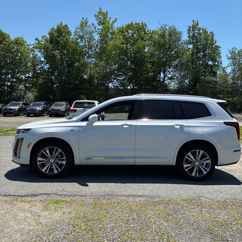 Used 2021 Cadillac XT6 Premium Luxury AWD/4WD image 8