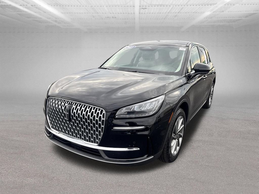 Used 2023 Lincoln Corsair AWD w/ Equipment Group 101A image 11
