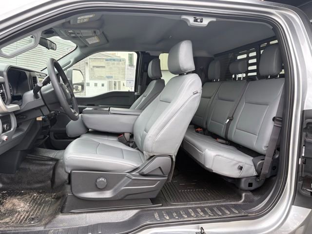 New 2026 Ford F550 4x4 Supercab Super Duty image 11