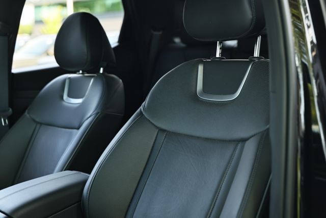 Certified 2025 Hyundai Santa Cruz Limited AWD/4WD image 22