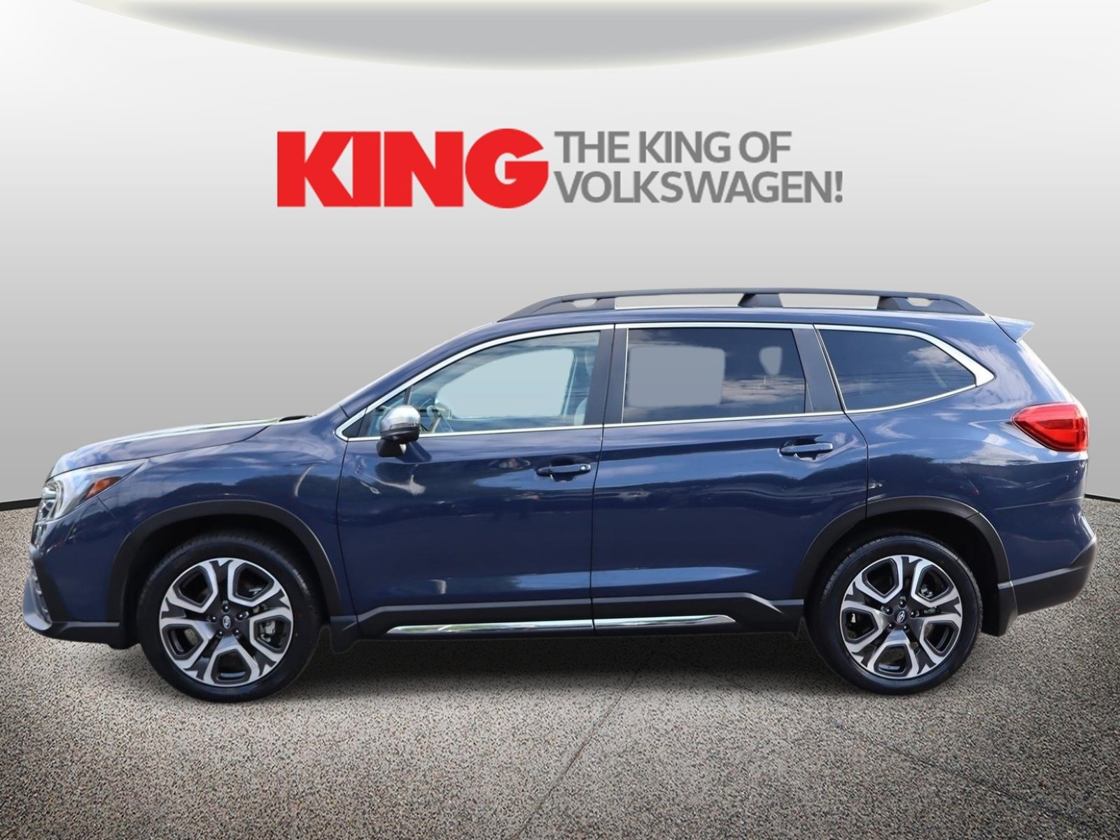 Used 2023 Subaru Ascent Limited w/ Technology Package AWD/4WD image 7