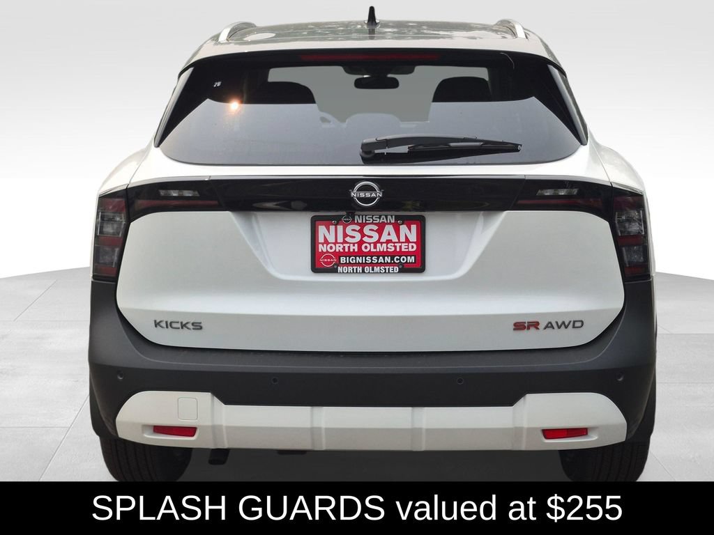 New 2026 Nissan Kicks SR w/ SR Premium Package AWD/4WD image 10