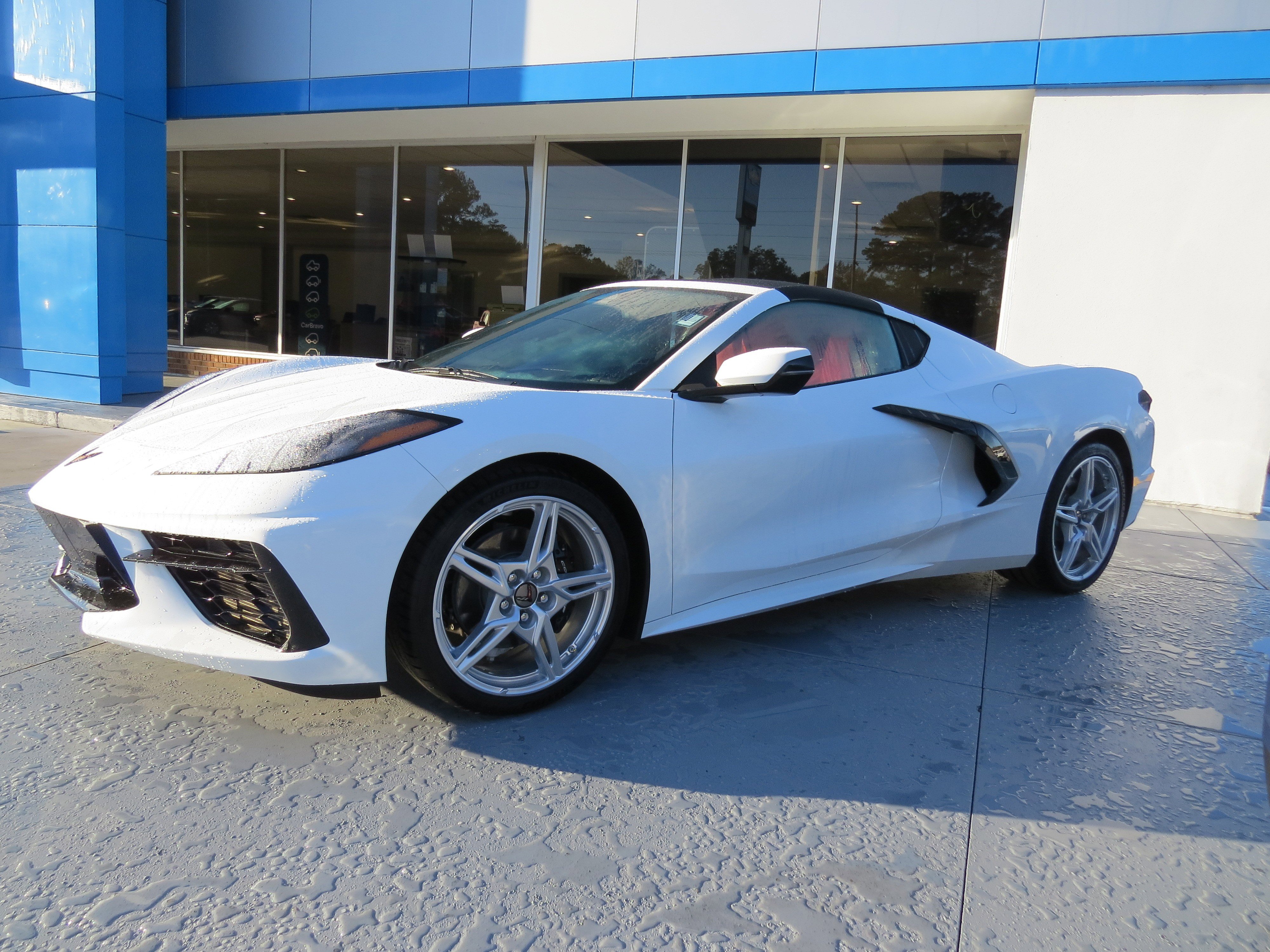 Used 2025 Chevrolet Corvette Stingray Coupe w/ 1LT image 1