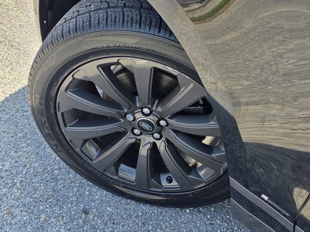 Used 2019 Land Rover Range Rover Velar R-Dynamic SE AWD/4WD image 39