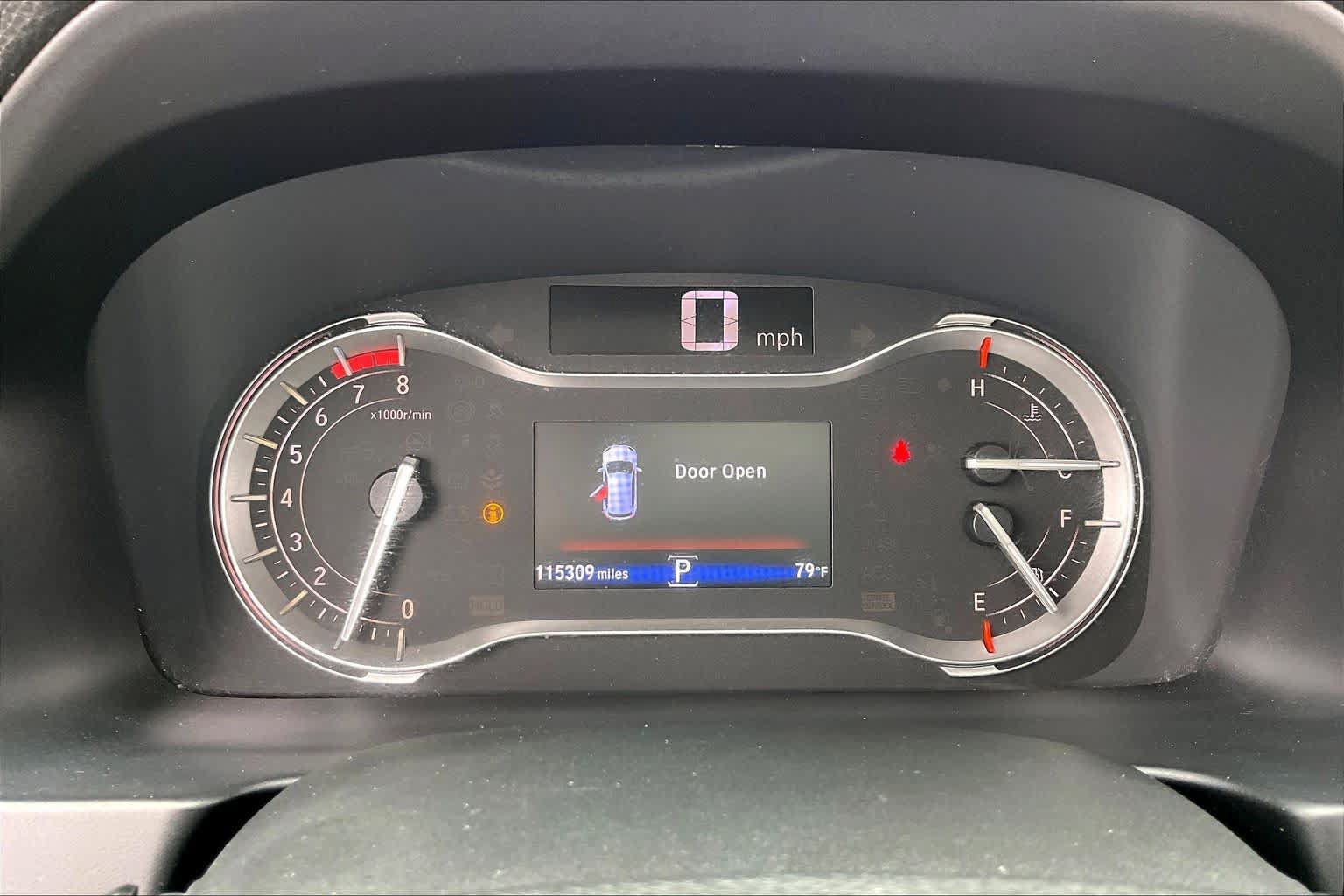 Used 2016 Honda Pilot Touring image 26
