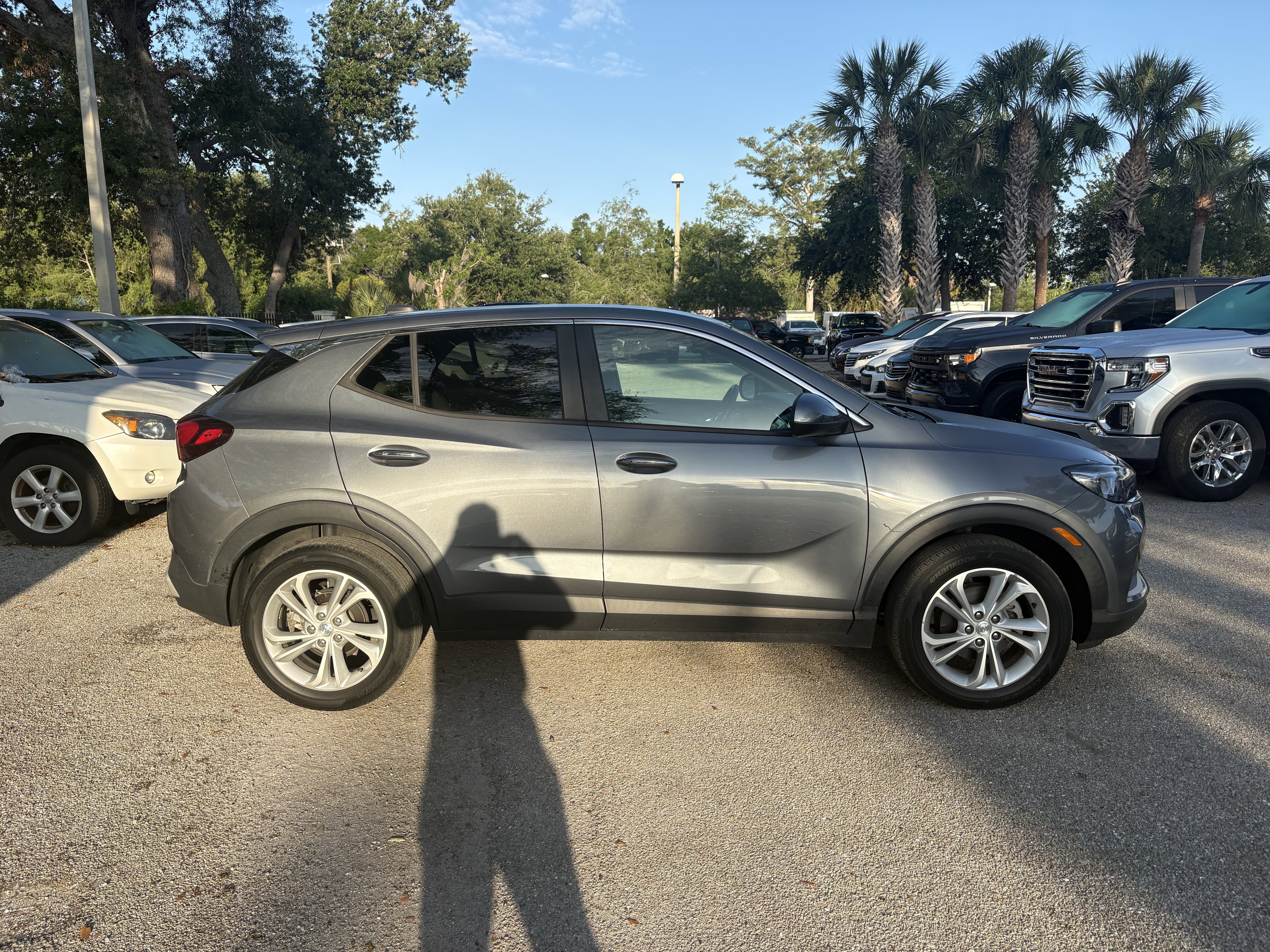 Used 2021 Buick Encore GX Preferred w/ Cold Weather Comfort Package FWD image 7