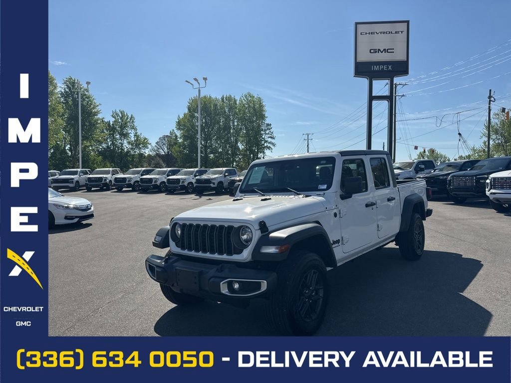 Used 2025 Jeep Gladiator Sport image 1