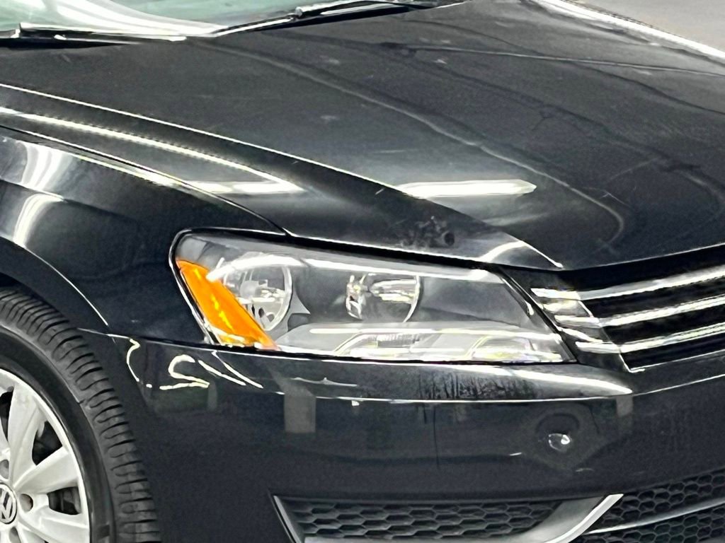 Used 2015 Volkswagen Passat 1.8T Wolfsburg Edition image 33