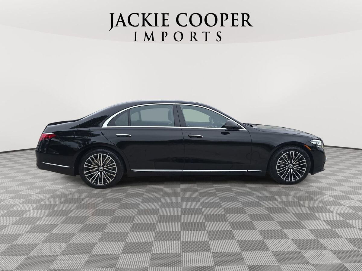 New 2026 Mercedes-Benz S 580 4MATIC Sedan image 4