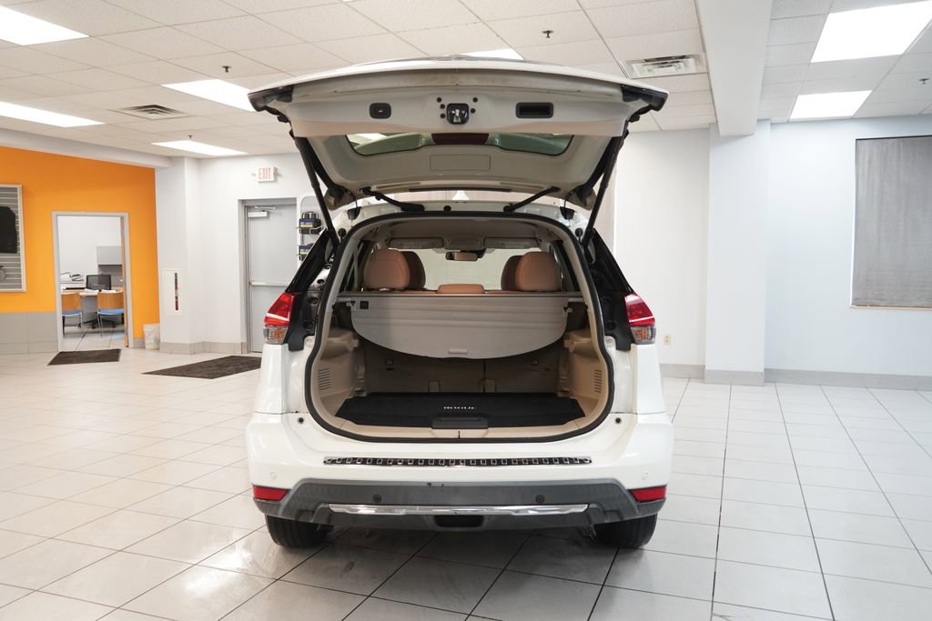 Used 2019 Nissan Rogue SV AWD/4WD image 9