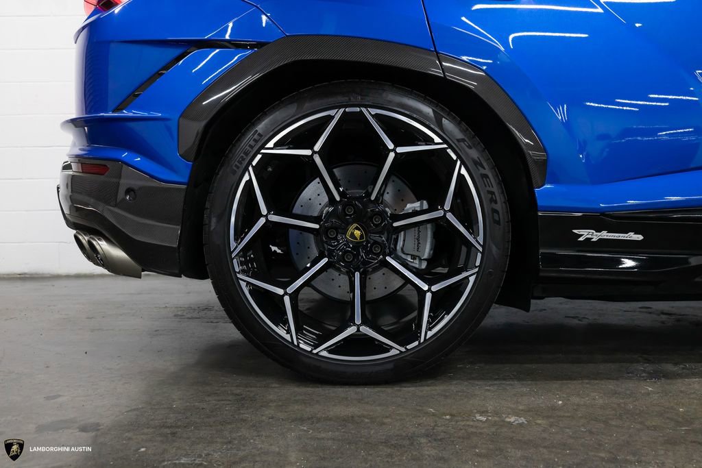 Used 2024 Lamborghini Urus Performante image 15