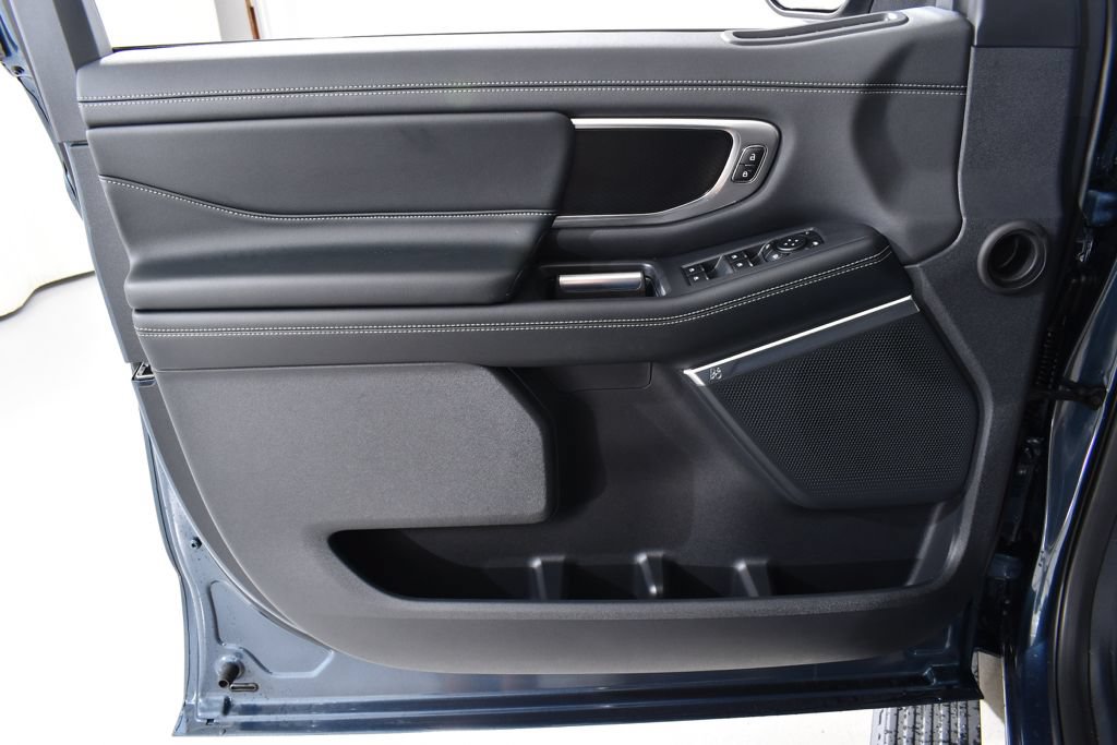 New 2027 Ford Expedition Max Platinum w/ Stealth Appearance Package AWD/4WD image 26