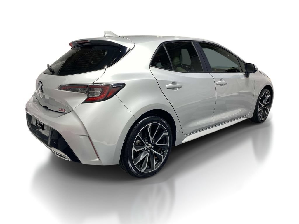 Used 2021 Toyota Corolla XSE FWD image 4