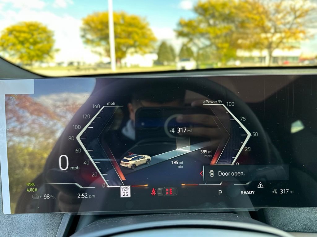 New 2026 BMW iX xDrive60 w/ M Sport Package AWD/4WD image 39