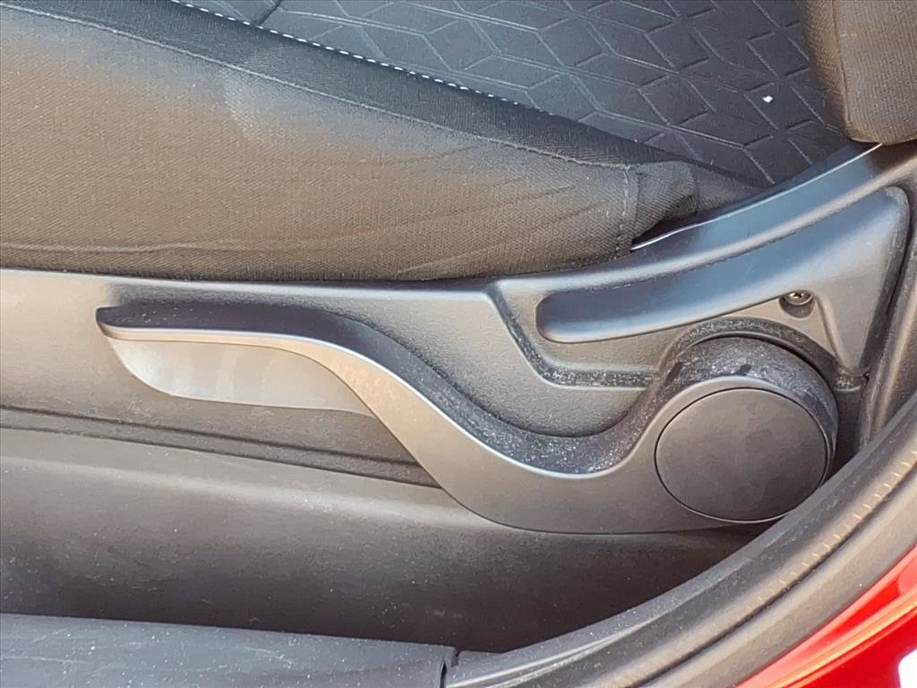 Used 2025 Mitsubishi Outlander Sport AWD image 14