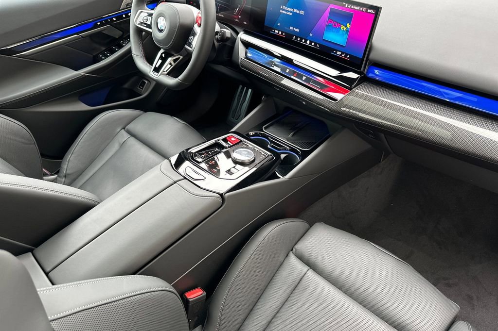 New 2026 BMW M5 w/ Executive Package image 16