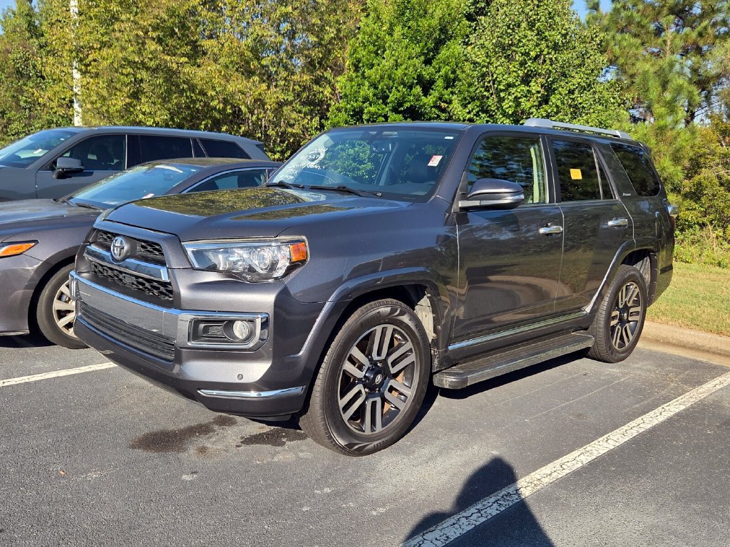 Used 2014 Toyota 4Runner Limited RWD image 3