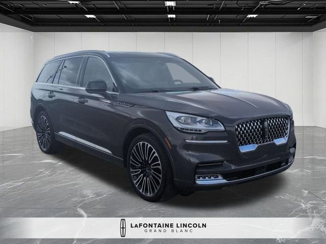 Used 2023 Lincoln Aviator Black Label w/ Dynamic Handling Package image 7