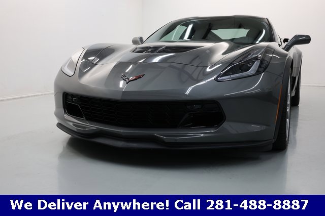 Used 2016 Chevrolet Corvette Z06 w/ 3LZ Preferred Equipment Group image 2