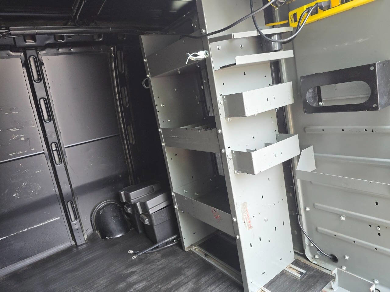 Used 2018 Chevrolet Express 2500 w/ Driver Convenience Package RWD image 30