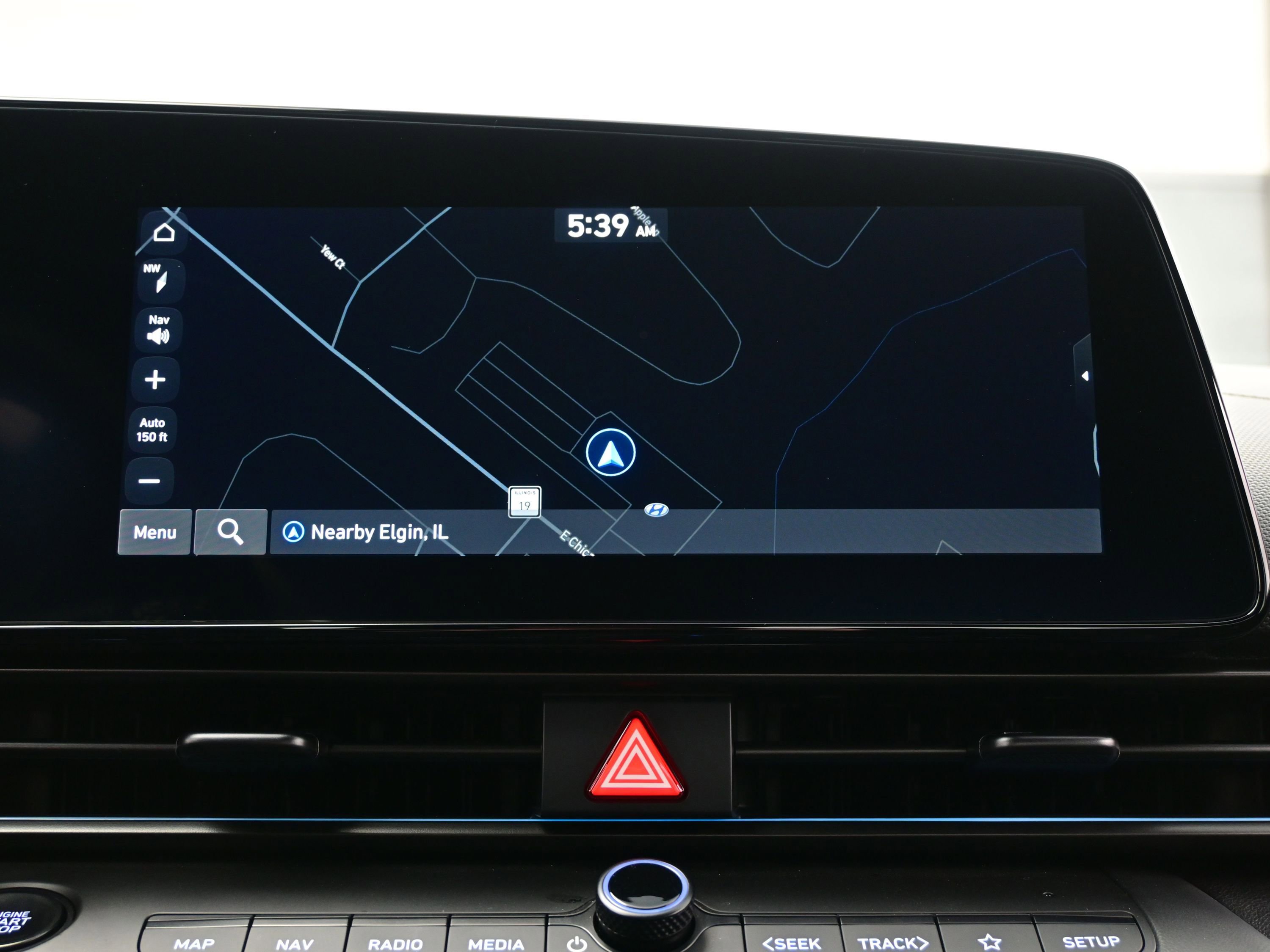 Certified 2025 Hyundai Elantra SEL image 18