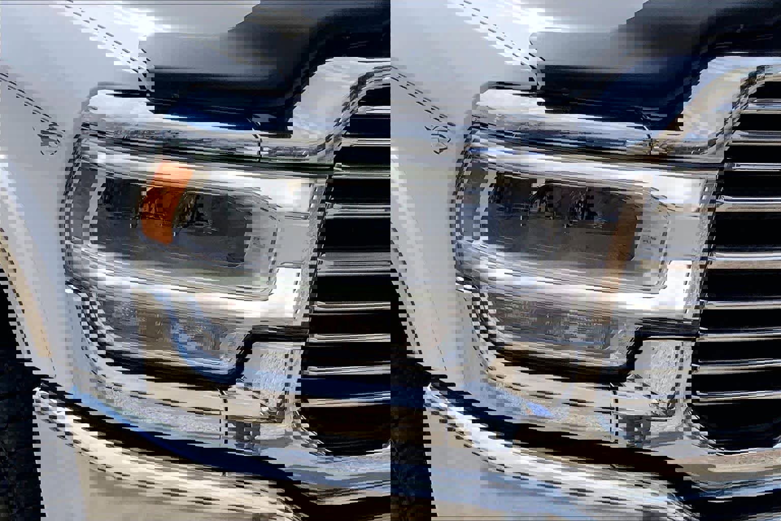 Used 2020 RAM 3500 Laramie image 27