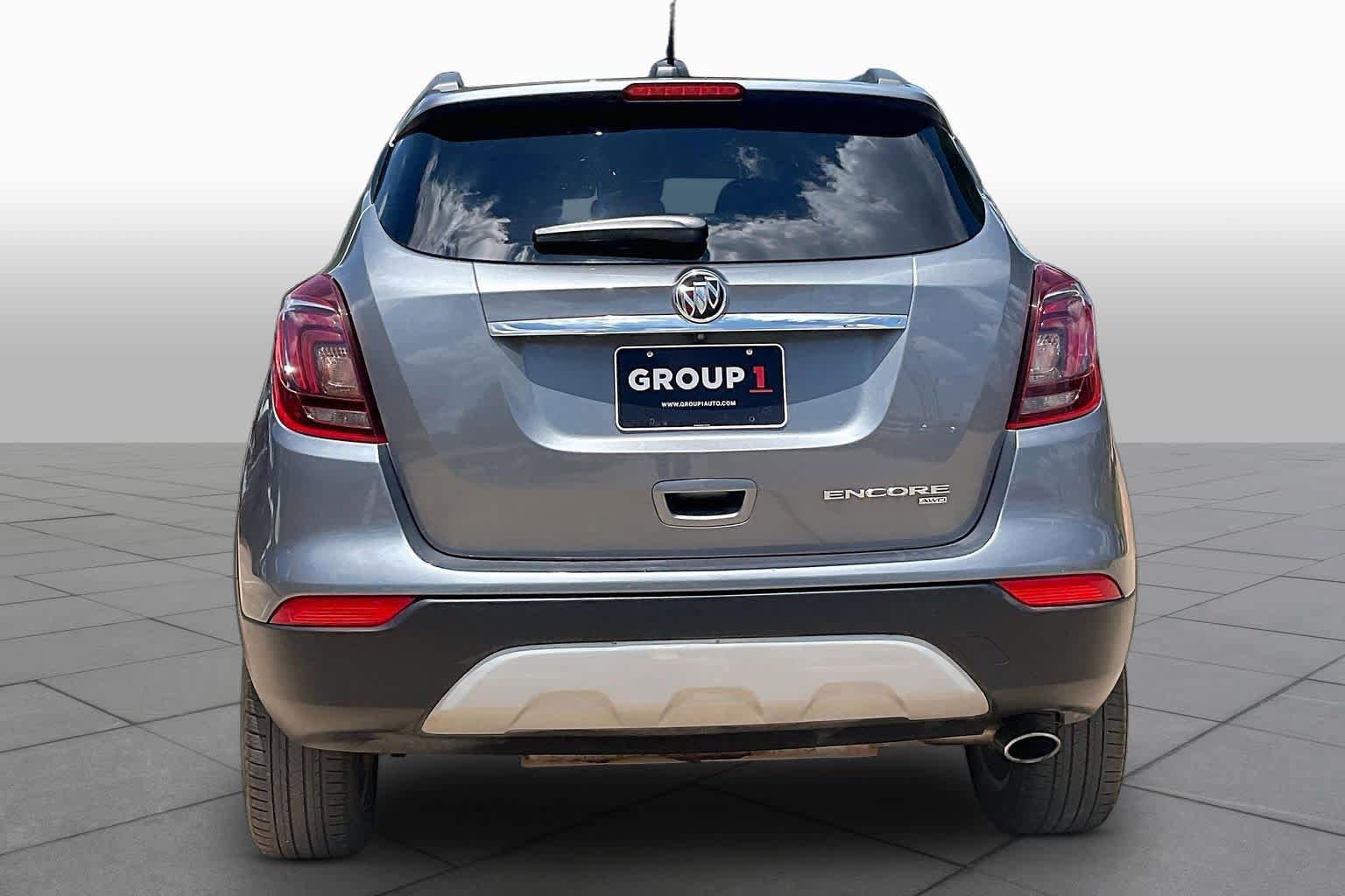 Used 2020 Buick Encore Preferred AWD/4WD image 5
