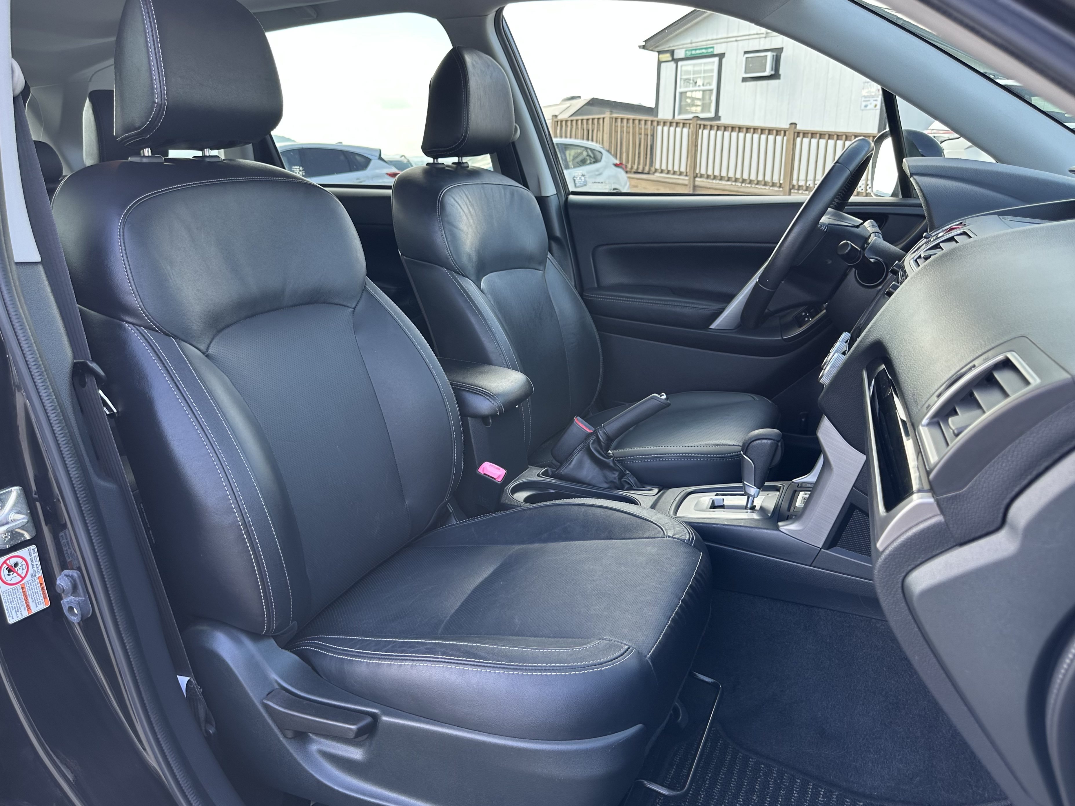 Used 2018 Subaru Forester 2.5i Limited AWD/4WD image 10