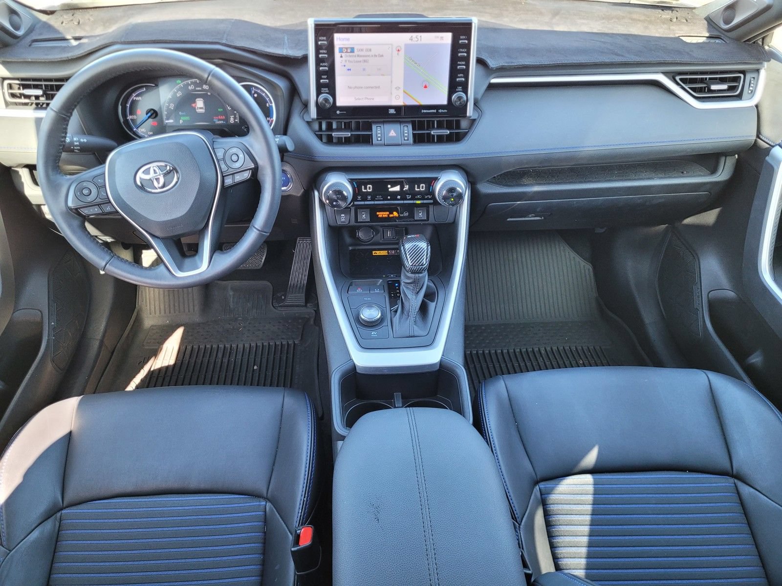 Used 2022 Toyota RAV4 XSE AWD/4WD image 17