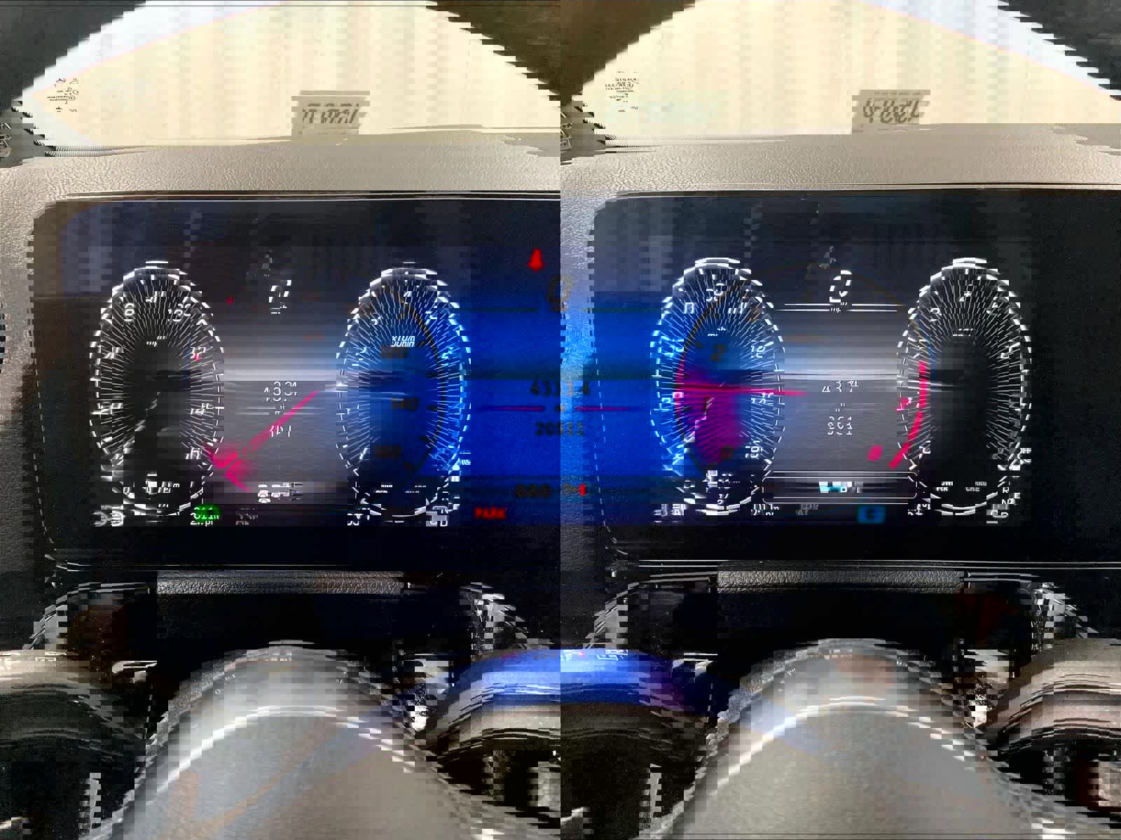 Used 2025 Mercedes-Benz GLA 250 4MATIC image 25