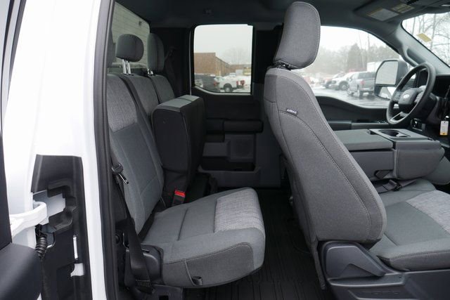 New 2026 Ford F250 XLT w/ FX4 Off-Road Package AWD/4WD image 22
