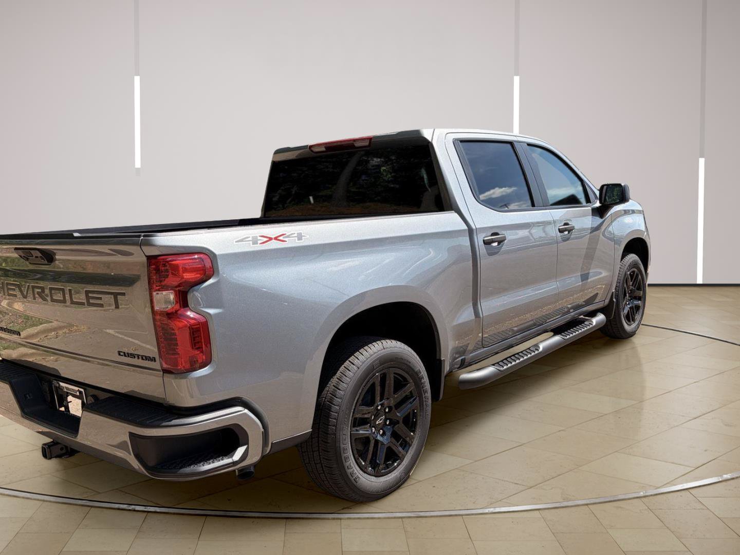 New 2026 Chevrolet Silverado 1500 Custom w/ LPO, Dark Essentials Package AWD/4WD image 9