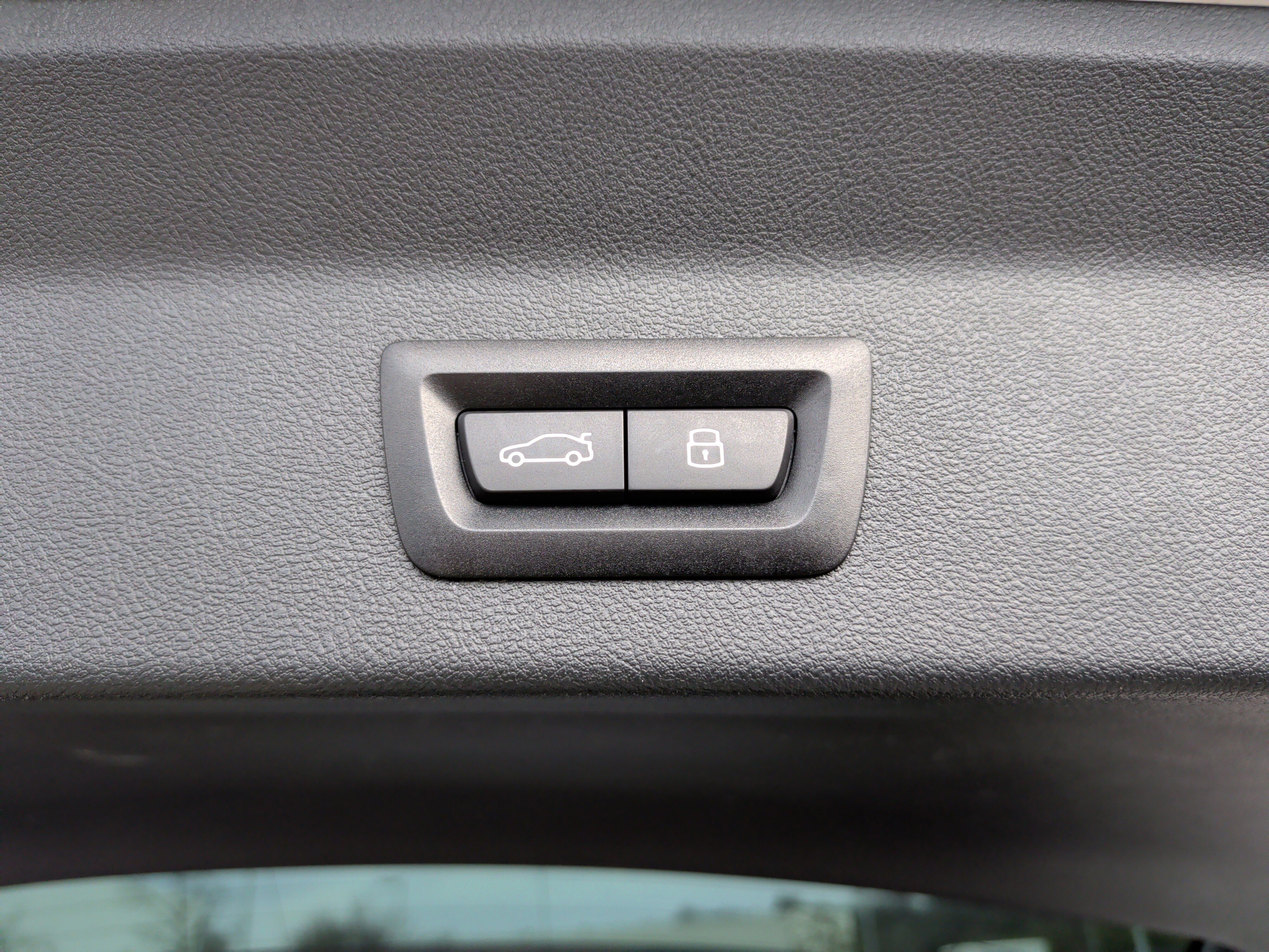 Used 2024 BMW X3 M40i w/ Premium Package image 40