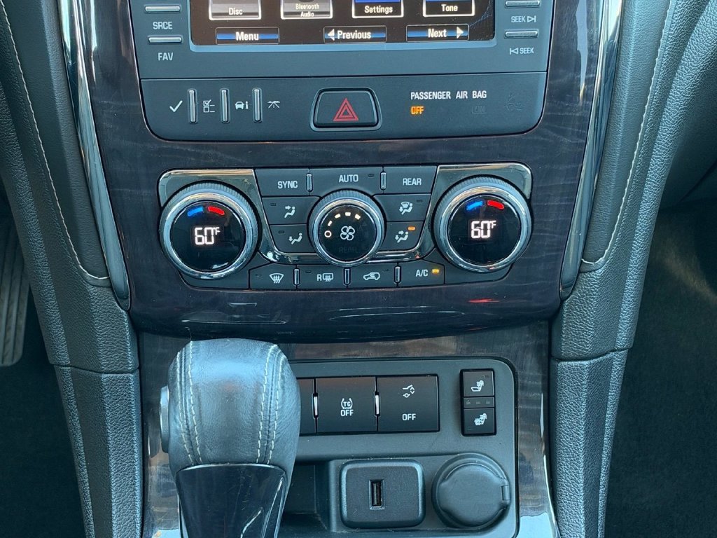 Used 2017 Buick Enclave Leather AWD/4WD image 16